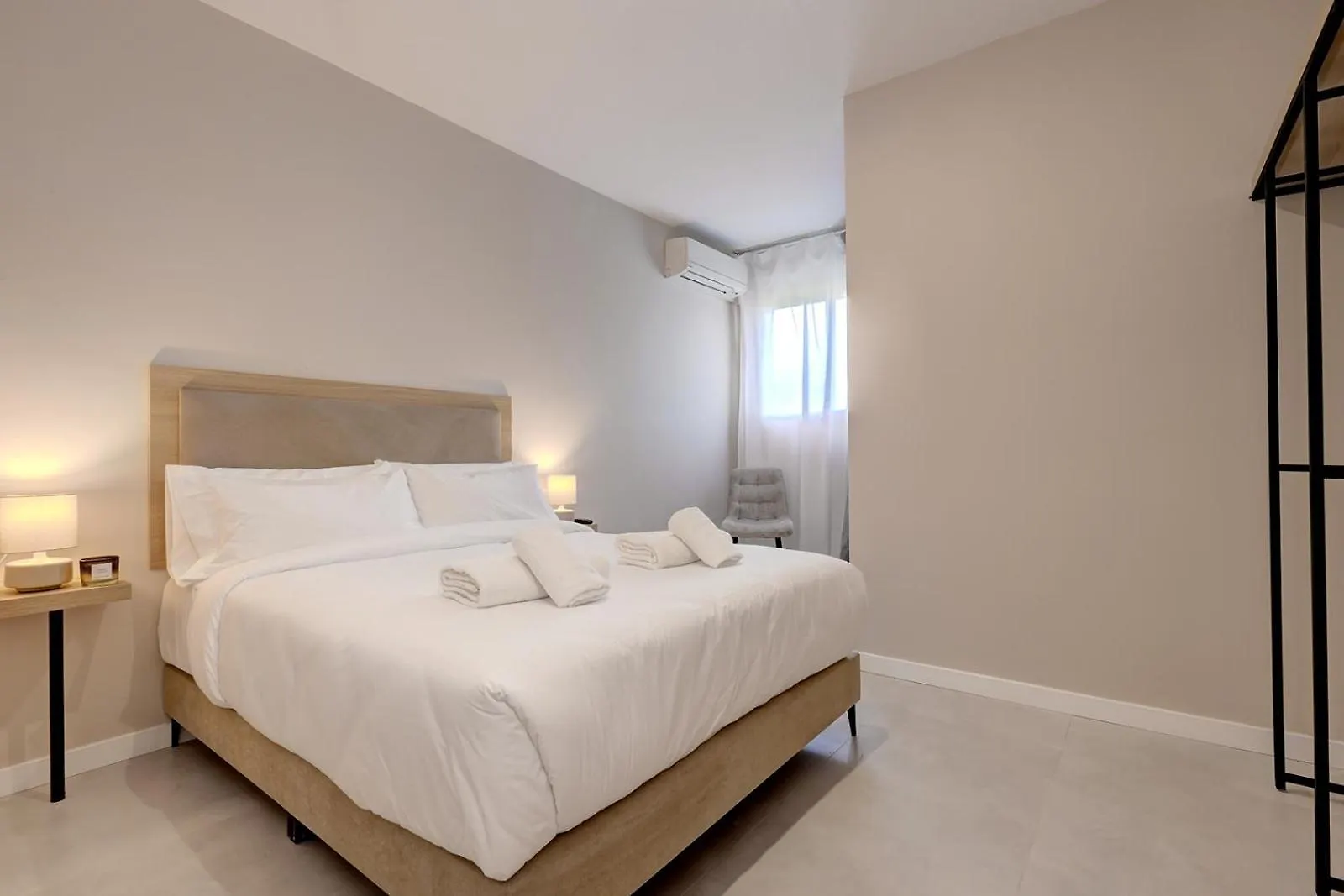 Hostal Puerta Almar Estepona