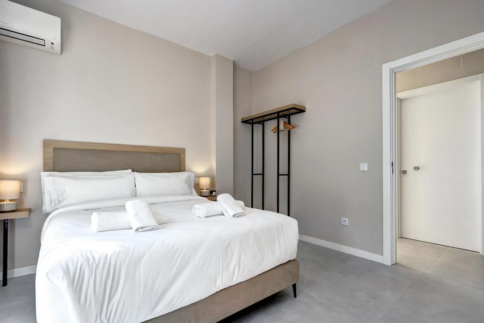 Guest house Hostal Puerta Almar Estepona