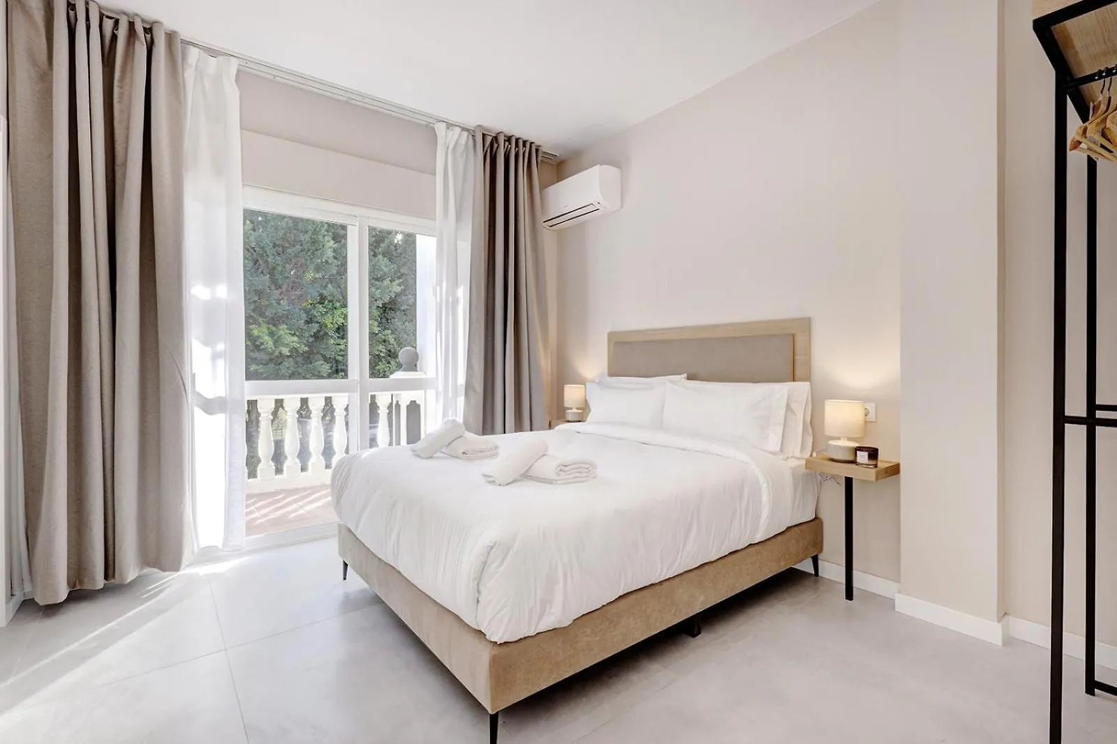 Hostal Puerta Almar Estepona Spain