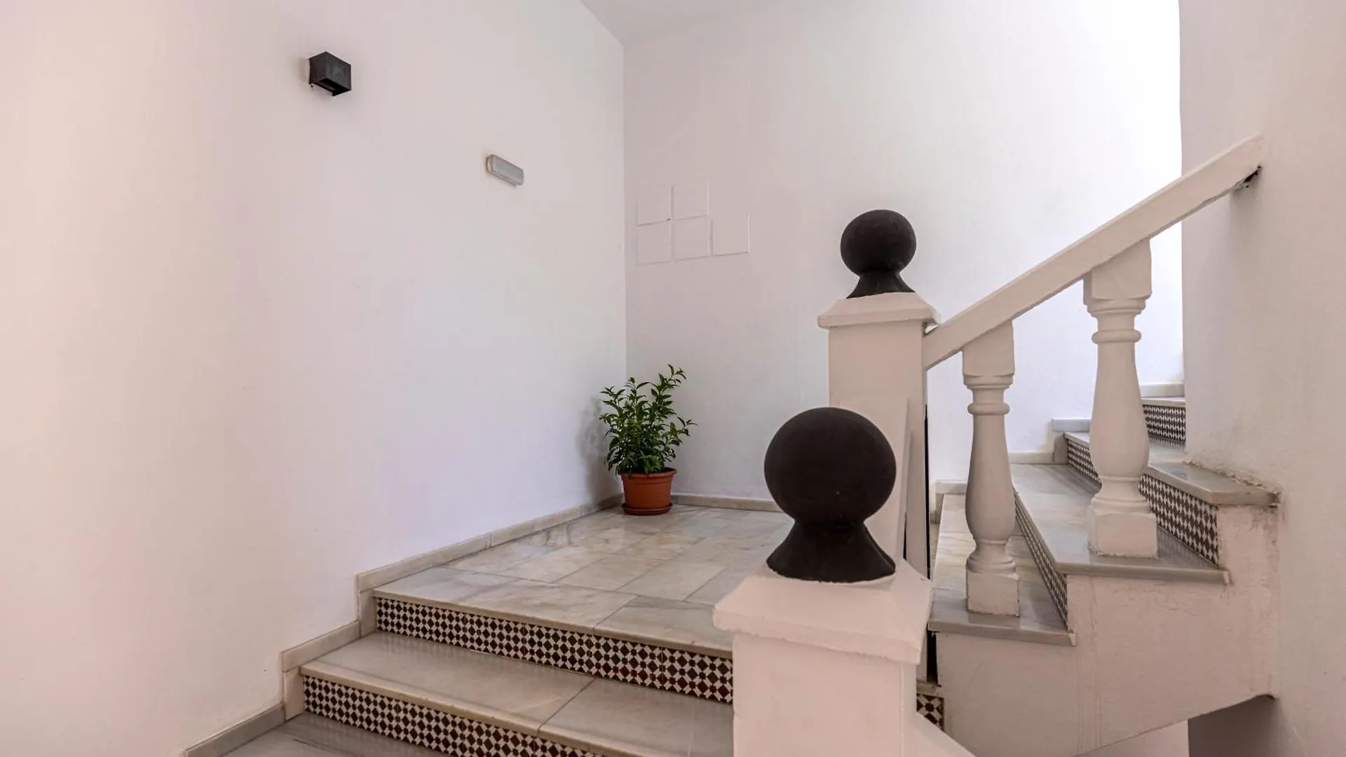 Hostal Puerta Almar Estepona 0*,  Spain