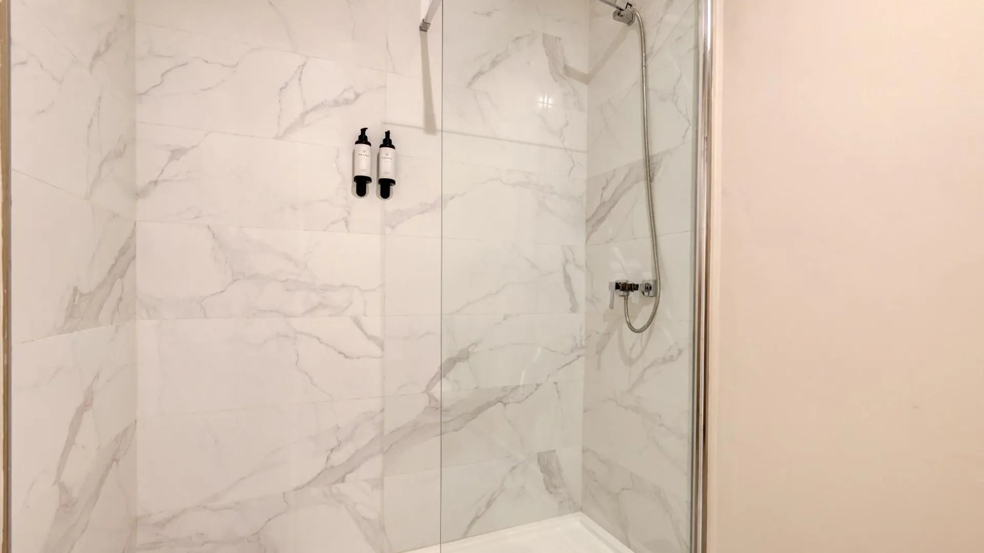 Hostal Puerta Almar Estepona Guest house
