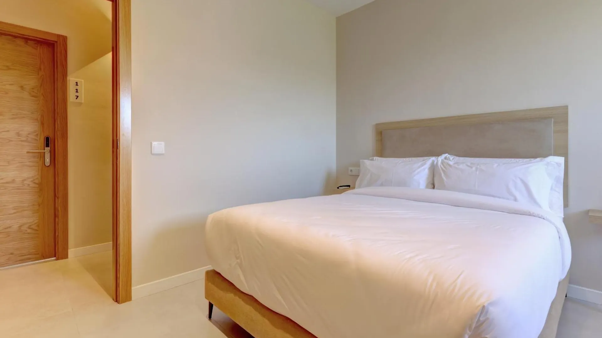 Guest house Hostal Puerta Almar Estepona Spain