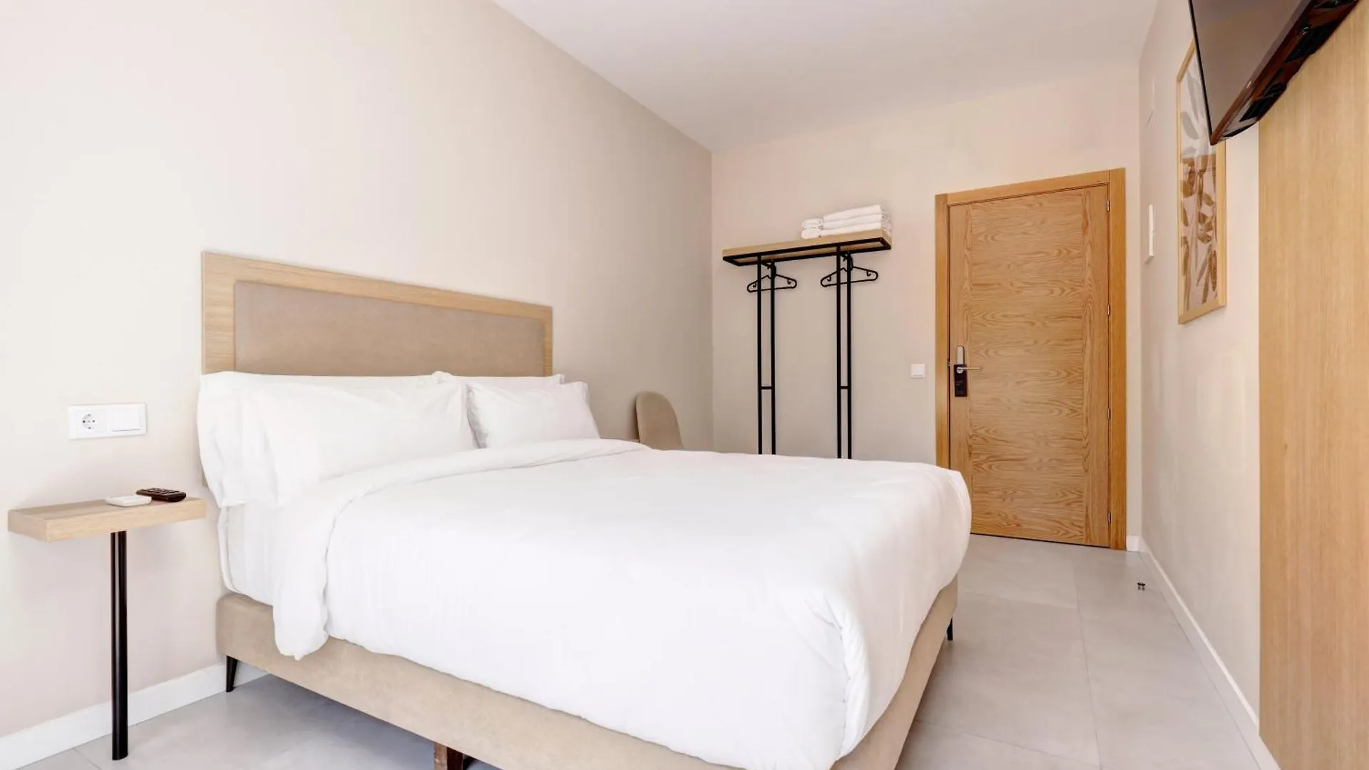 Hostal Puerta Almar Estepona Guest house